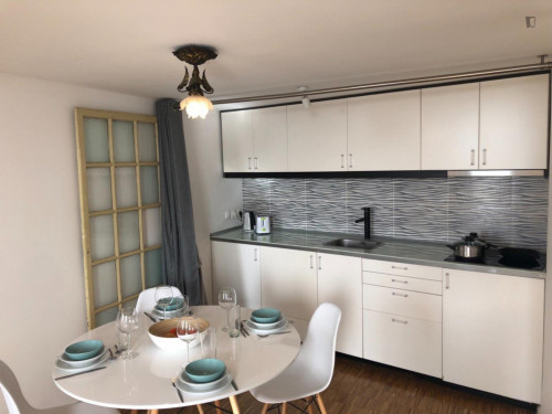 Sunny 1-bedroom apartment in downtown Lisbon - Gallery - 9
