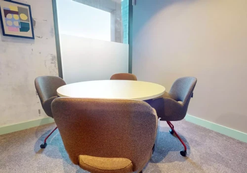 iQ Aldgate - Gallery - 10