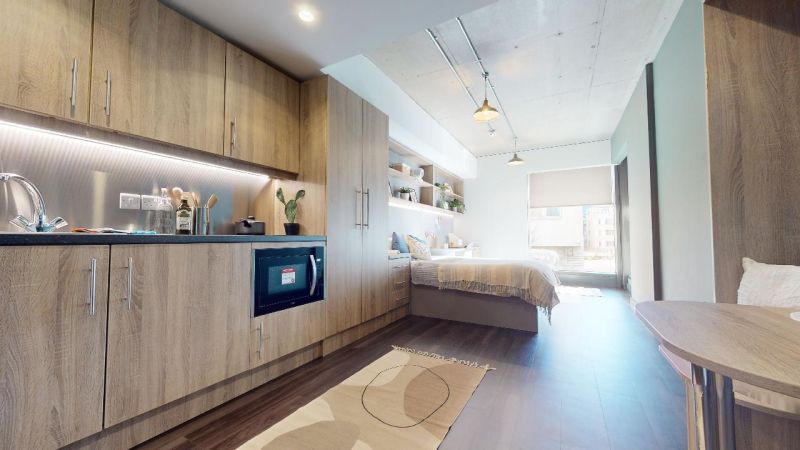  Diamond Studio Deluxe  -  iQ Aldgate  - Gallery -  2