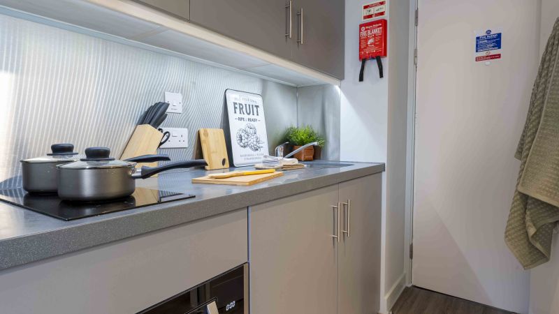  Silver Studio Deluxe  -  iQ Aldgate  - Gallery -  8
