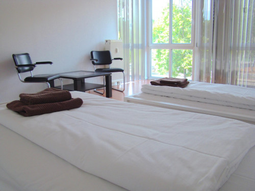 Double bedroom in a 3-bedroom apartment near Elise-Tilse Park - Gallery - 6