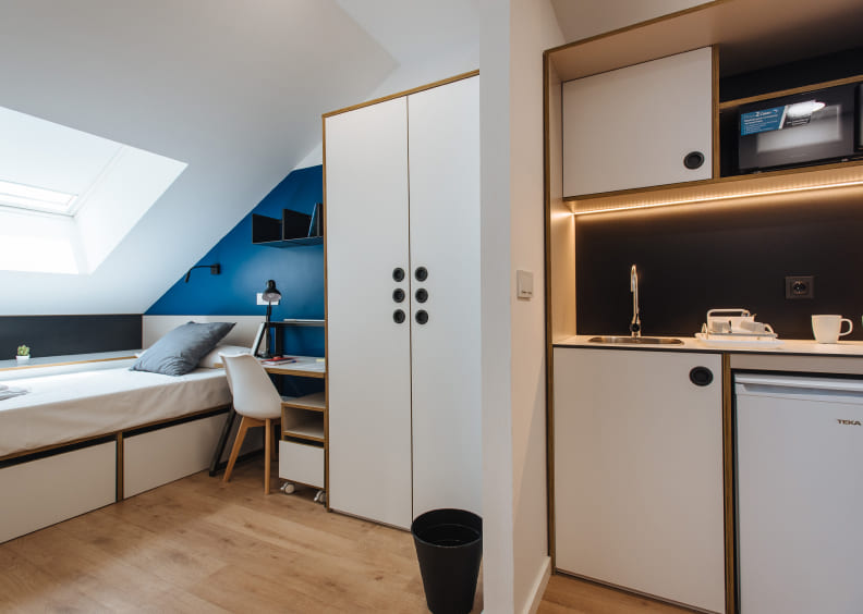  Standard Double Room  -  Hubr Xior Sevilla  - Gallery -  3