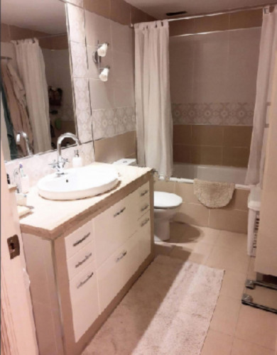 Single bed to rent for the summer or 10 months minimum from September - Gallery - 6