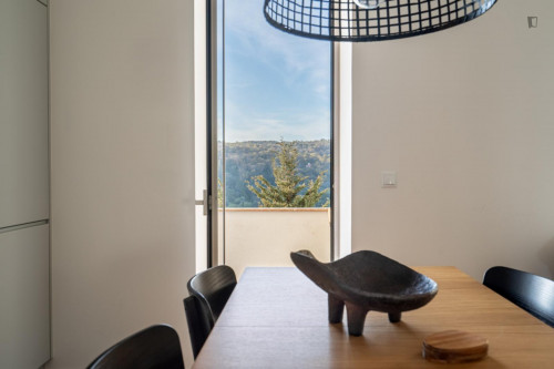 Very elegant 2-bedroom apartment in Campolide - Gallery - 21