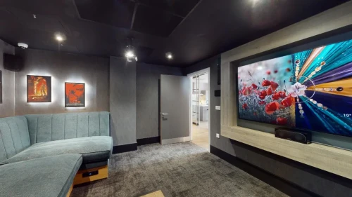 Crown Place - Gallery - 21