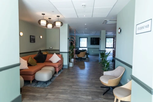 Crown Place  - Gallery -  5