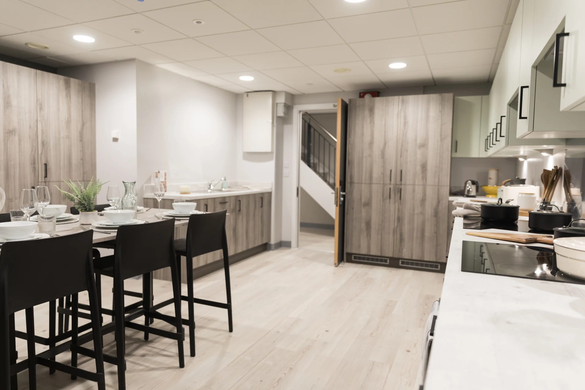  Deluxe En-Suite  -  Crown Place  - Gallery -  7