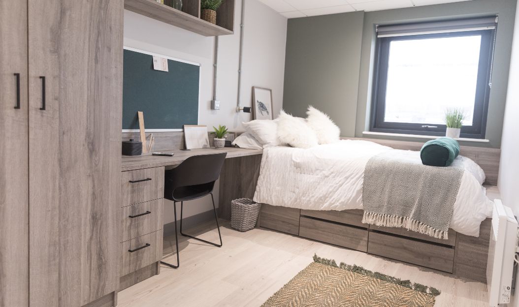  Premium En-Suite  -  Crown Place  - Gallery -  1