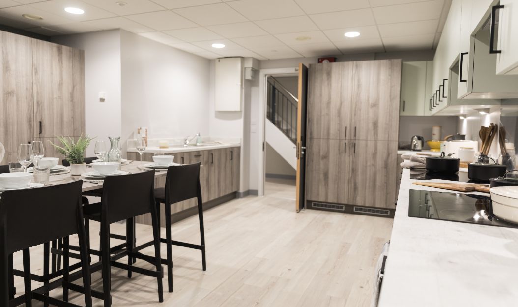  Premium En-Suite  -  Crown Place  - Gallery -  3