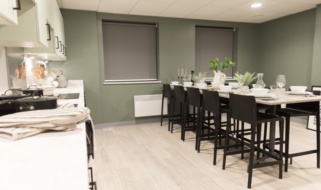  Classic En-Suite  -  Crown Place  - Gallery -  3
