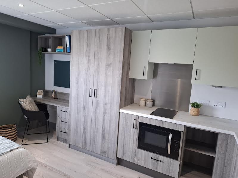  Large Studio  -  Crown Place  - Gallery -  3