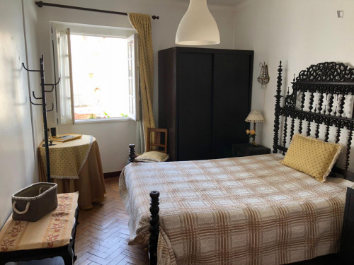 Great double bedroom close to Universidade de Coimbra