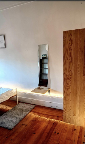 Single bedroom, with balcony, near Universidade de Coimbra