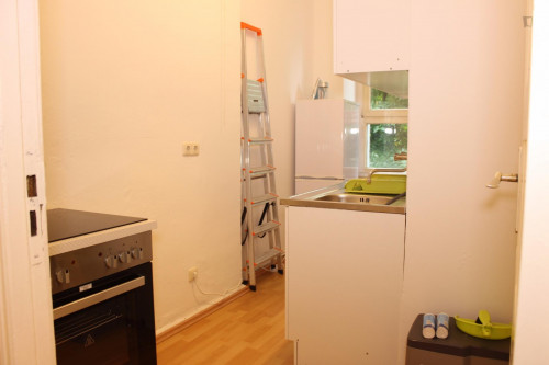 Fine single bedroom in Neukölln - Gallery - 6