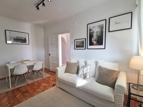 Welcoming 2-bedroom apartment in Graça - Gallery - 28