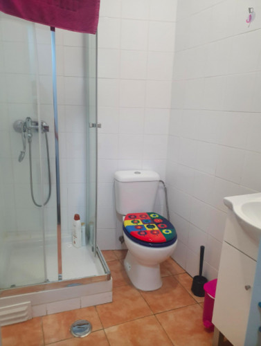 Fancy double bedroom minutes away from Instituto Superior de Agronomia - Gallery - 7