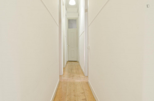 Fancy double bedroom minutes away from Instituto Superior de Agronomia