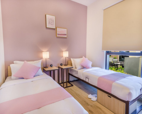 The Myriad Muscat - Gallery - 22