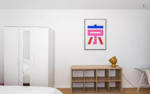 Cozy single bedroom in a 4-bedroom apartment near Betriebsbahnhof Berlin-Schöneweide train station - Gallery - 17