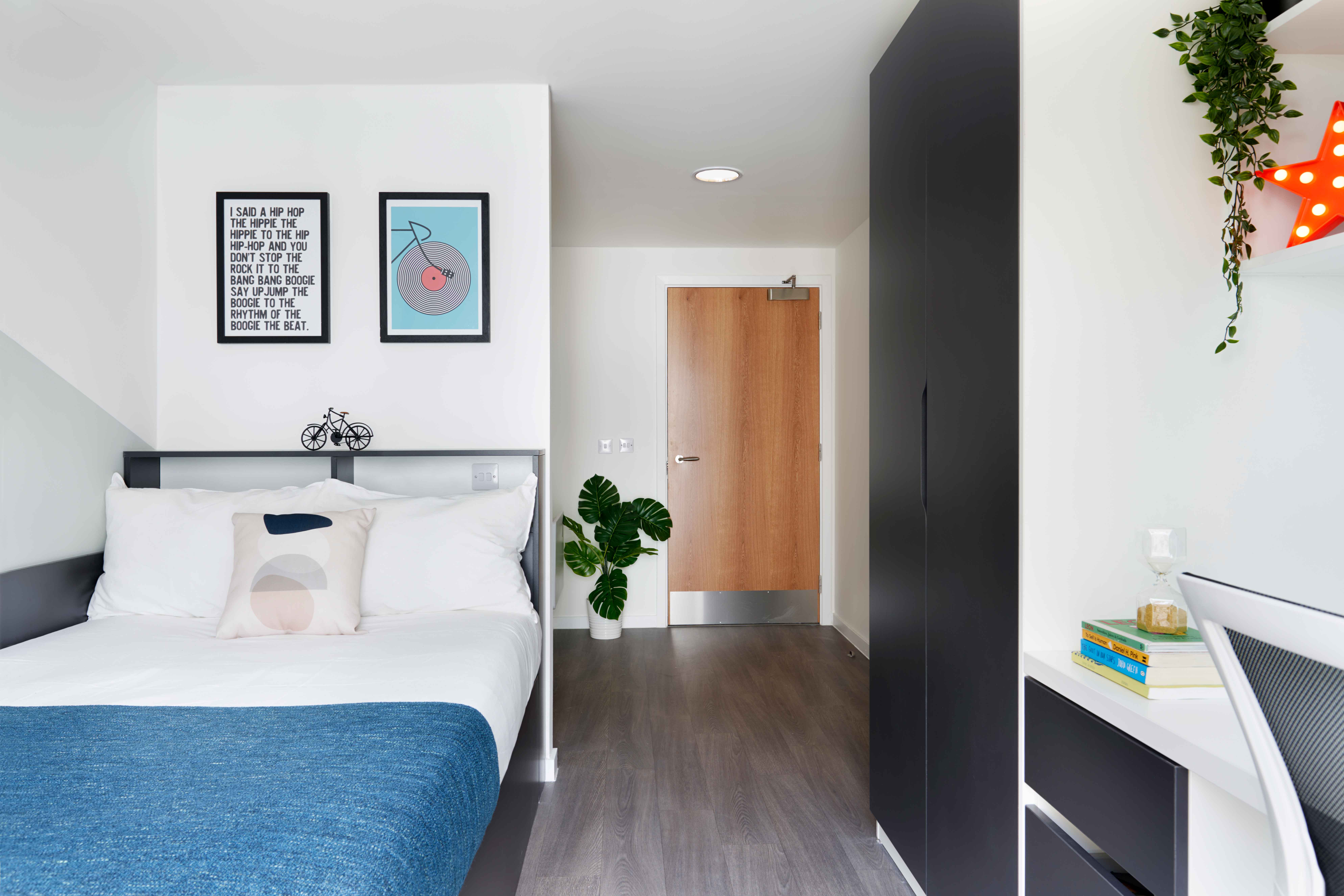  Accessible Gold En-Suite  -  Westfield  - Gallery -  1