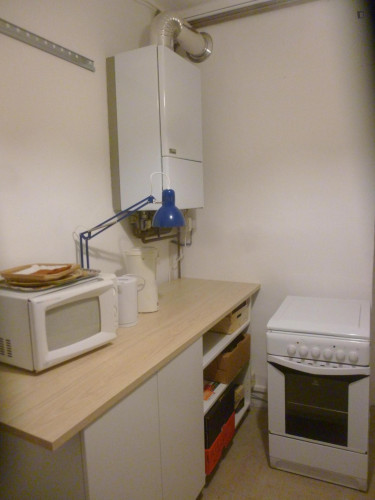 2 beds bedroom in shared 4-bedroom co-living apartment