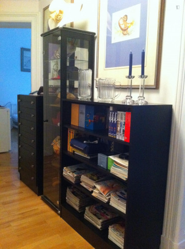 Great looking double bedroom in Wilmersdorf