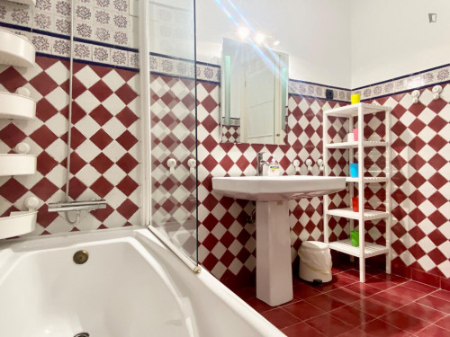Wonderful single bedroom in a student flat, in Abando - Gallery - 5