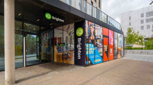 iQ Brighton