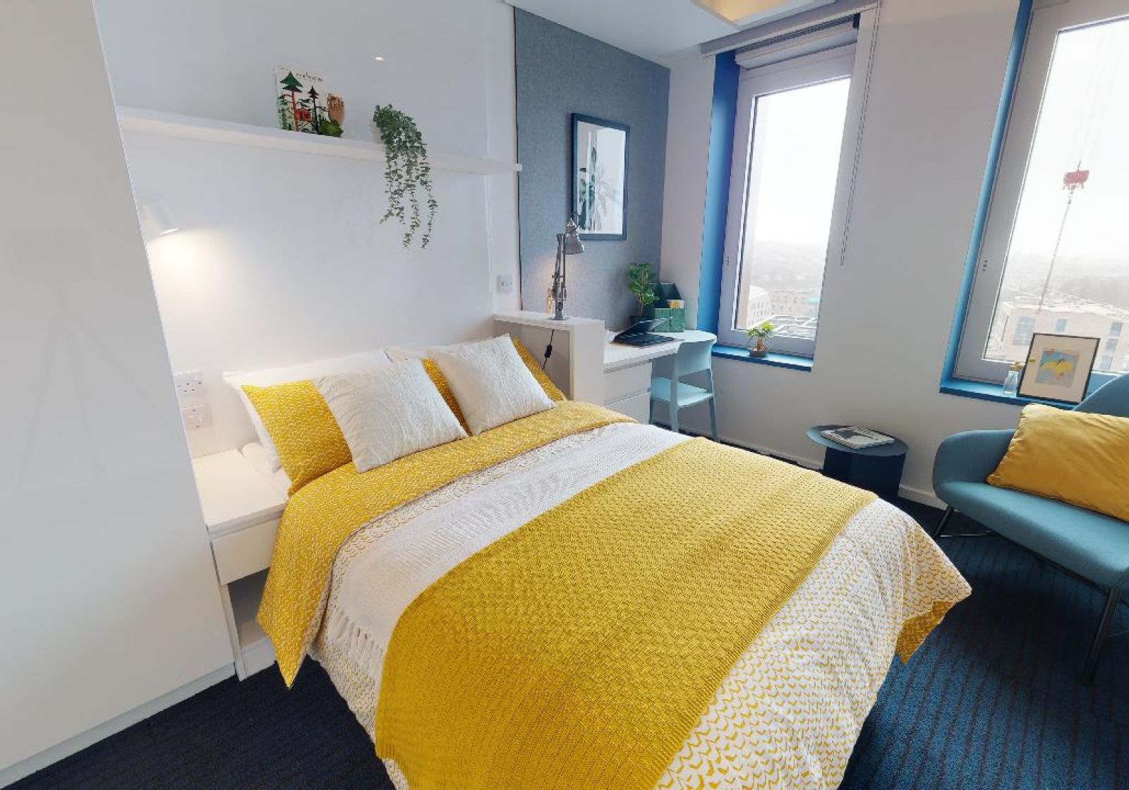  Bronze En-Suite Large  -  iQ Brighton  - Gallery -  1