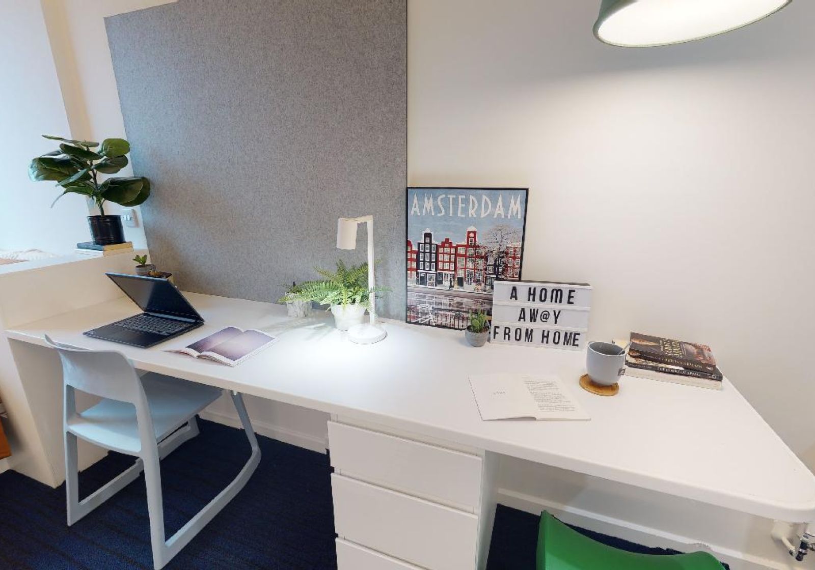 Bronze Studio - iQ Brighton - Gallery - 4