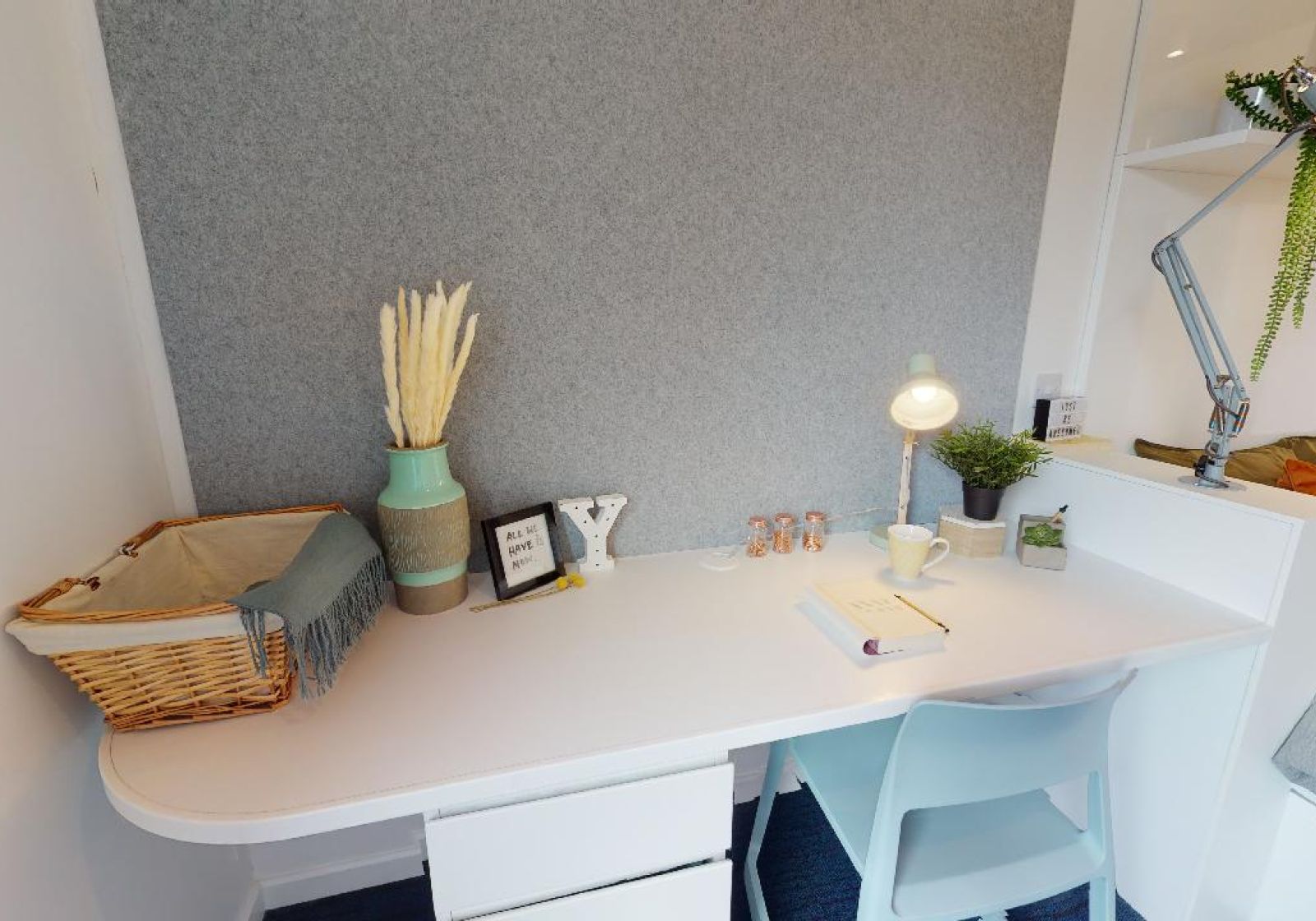  Platinum Studio Plus  -  iQ Brighton  - Gallery -  5