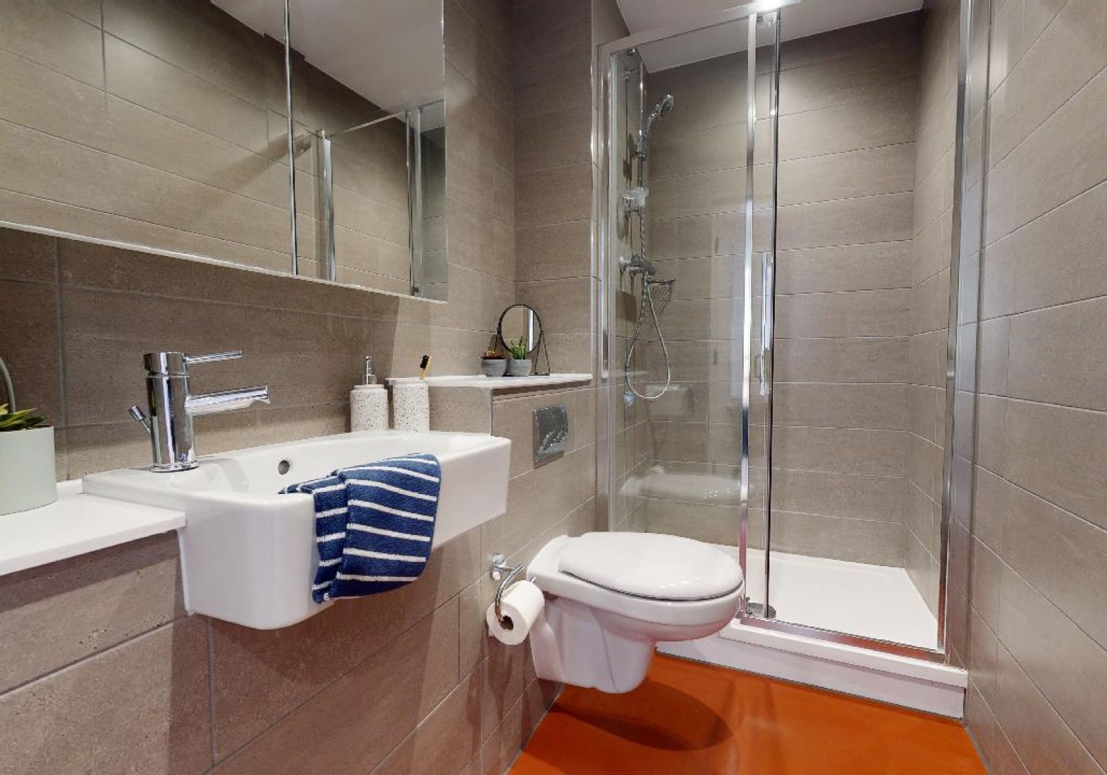  Silver 2 Bed Apartment  -  iQ Brighton  - Gallery -  2