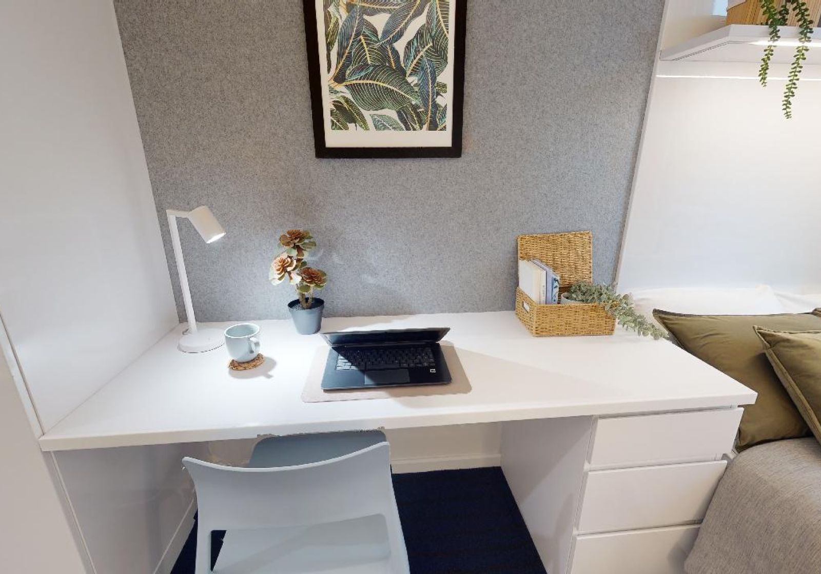  Silver En-Suite Plus  -  iQ Brighton  - Gallery -  4