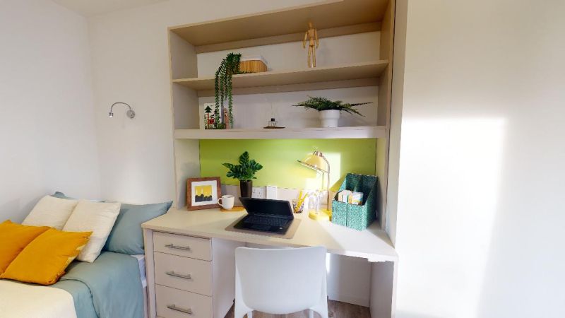 Silver En-Suite Plus - 4