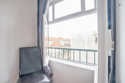 Clean Twin bedroom in hostel in Baixa - Gallery - 5