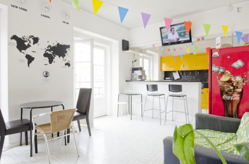 Clean Twin bedroom in hostel in Baixa - Gallery - 7
