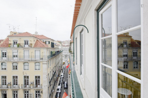 Clean Twin bedroom in hostel in Baixa - Gallery - 12