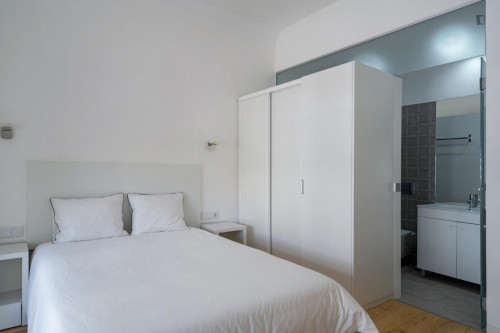 Shiny double ensuite bedroom in Saldanha