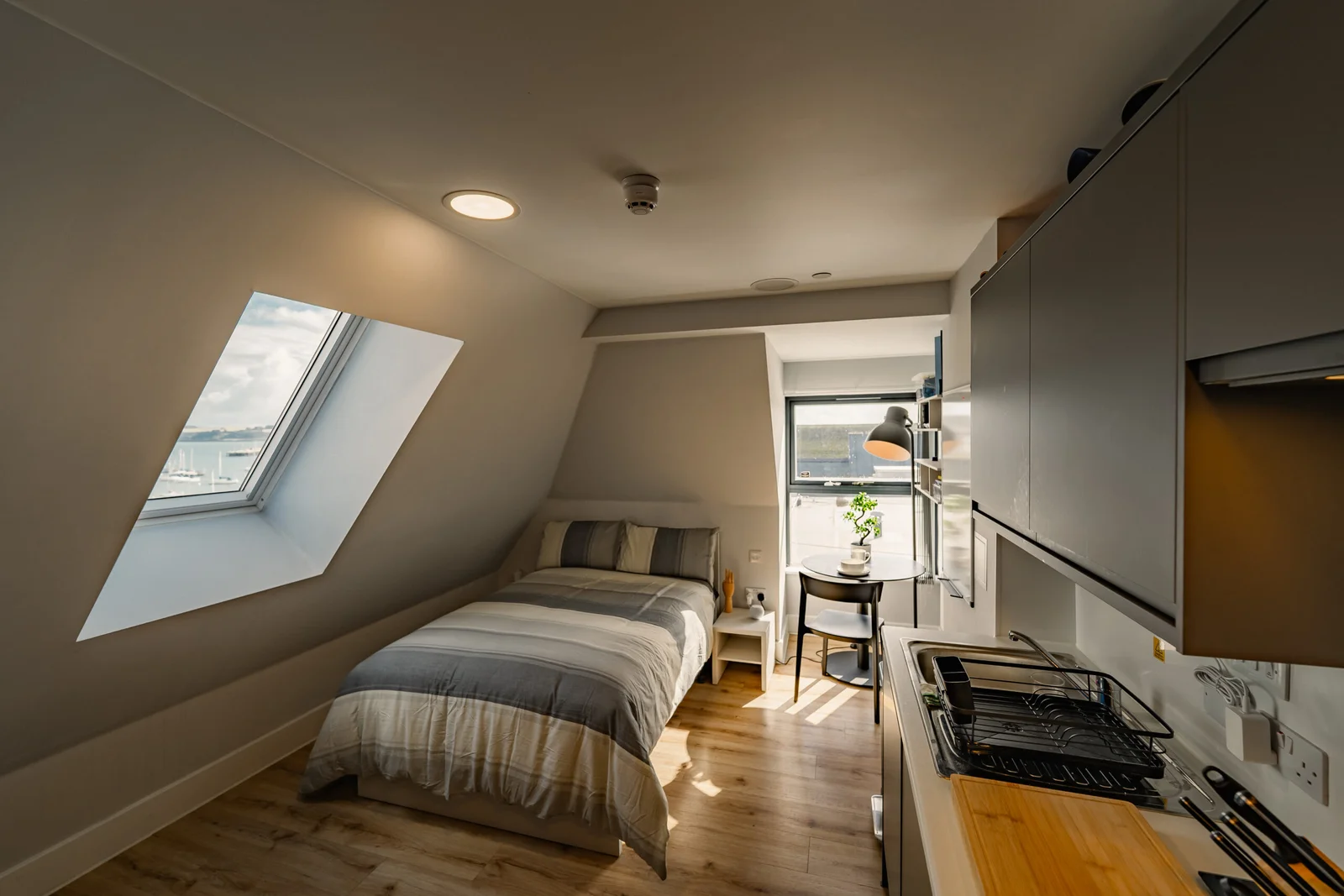  Second Floor Studio (Inland View)  -  Hydrogen  - Gallery -  1
