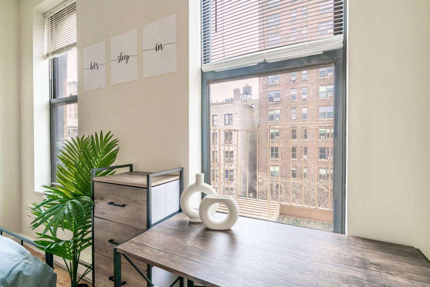  Large Room W/ Desk And AC (804)  -  Stunning Bright Complex w/ Terrace + Coworking  - Gallery -  8