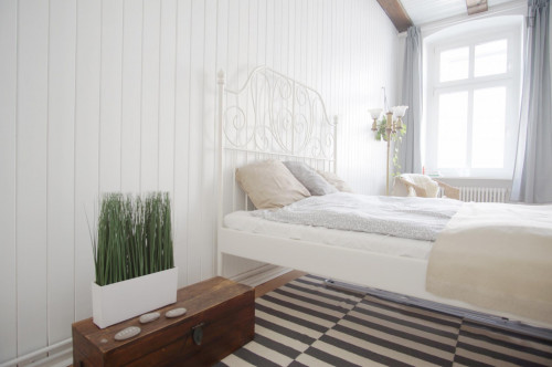 Welcoming spacious room in 3-bedroom flat near U Heinrich-Heine-Strasse metro - Gallery - 12