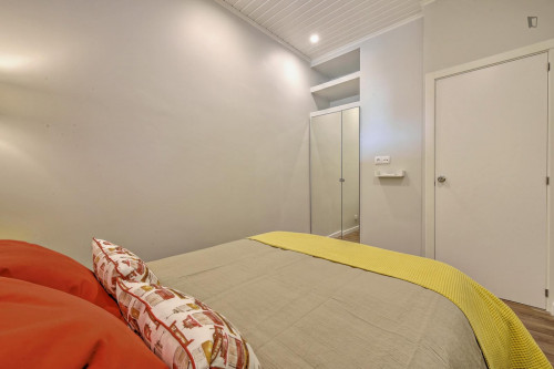 Bright 2-bedroom apartment with a sunny terrace, in Penha de França - Gallery - 5