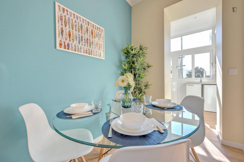 Bright 2-bedroom apartment with a sunny terrace, in Penha de França - Gallery - 17
