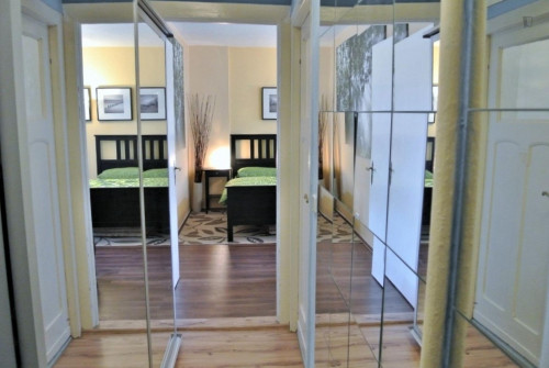 Wonderful 1-bedroom apartment in Berlin, Schöneberg, near Eisenacher Strasse metro station