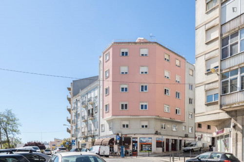 Very cool 2-bedroom apartment in Anjos