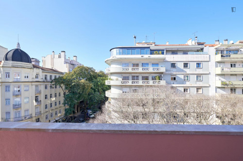 Brilliant double bedroom close to Instituto Superior Técnico - Gallery - 6