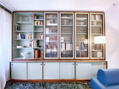 3-Bedroom apartment next to Parco della Montagnola