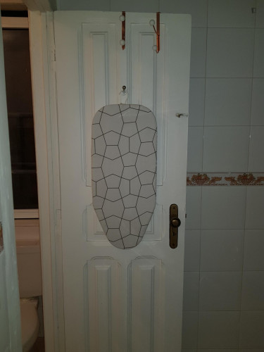 Cool double bedroom near Faculdade de Belas-Artes da Universidade de Lisboa