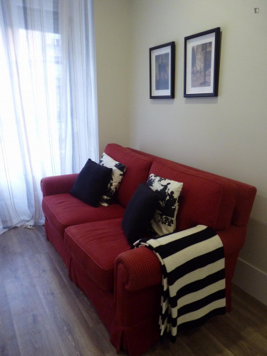 Splendid 1-bedroom apartment next to Alvalade metro station - Gallery - 5