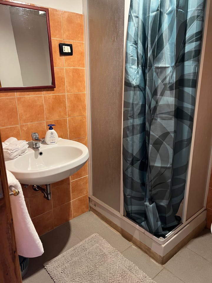 Private Apartment - 14